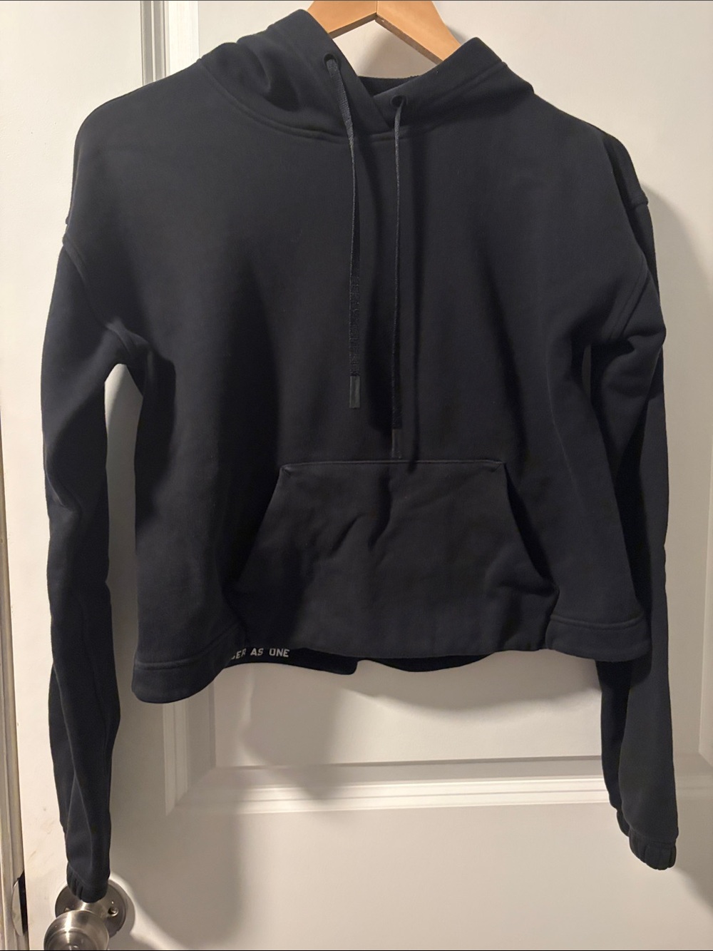 lululemon athletica Black Cropped Pullover Hoodie